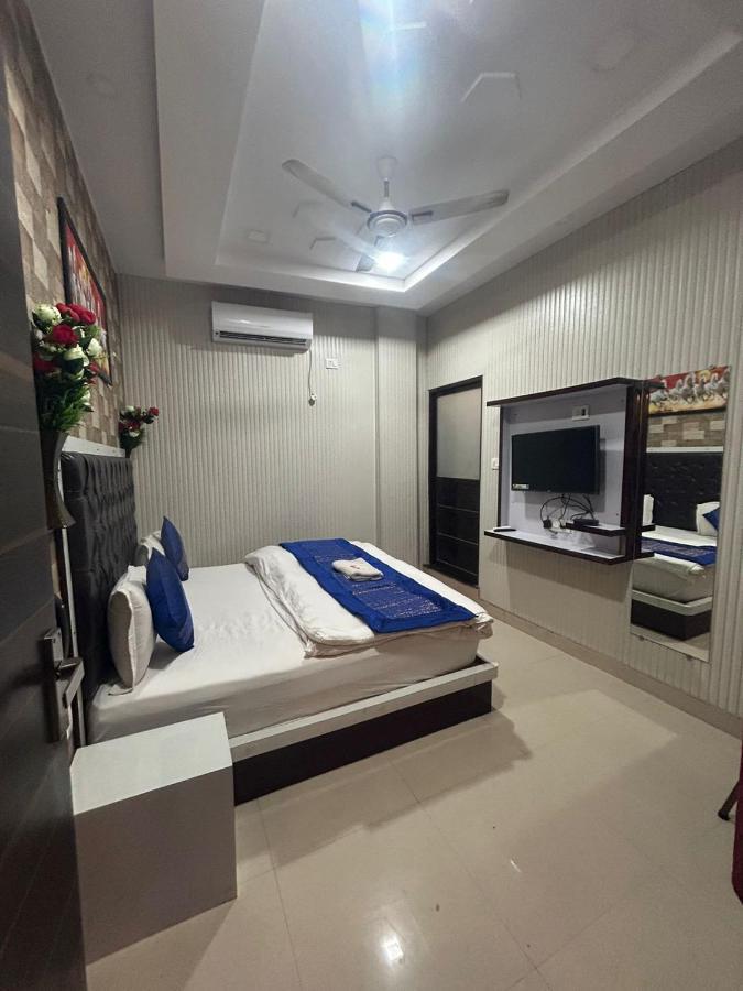Hotel Ankit Near Assi Ghat Варанаси Екстериор снимка